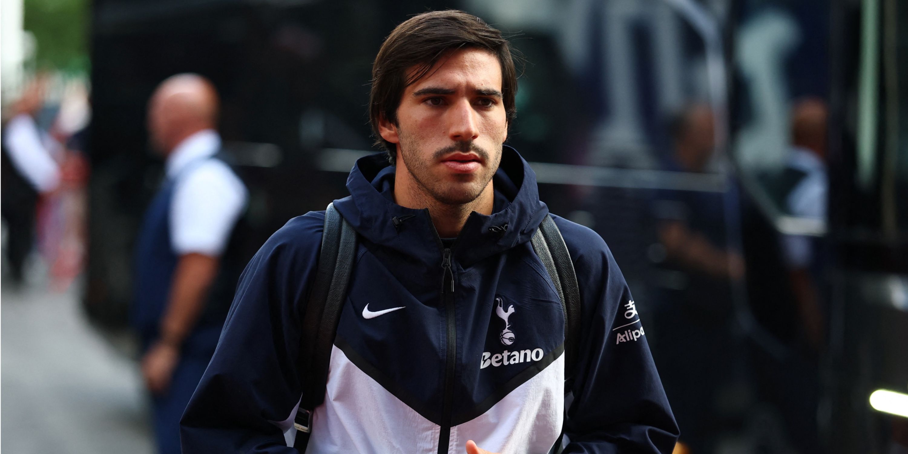 Liverpool vs Tottenham: De Zerbi Drops Injury Update on Tonali, Porro, Udogie