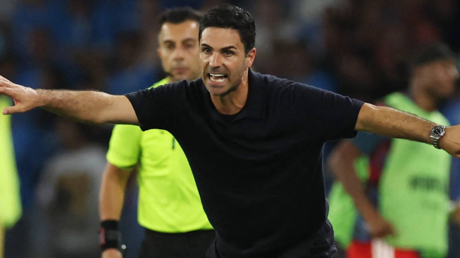 Champions League: Arteta Spotted 'Raging' at 3 Arsenal Players in Napoli Game