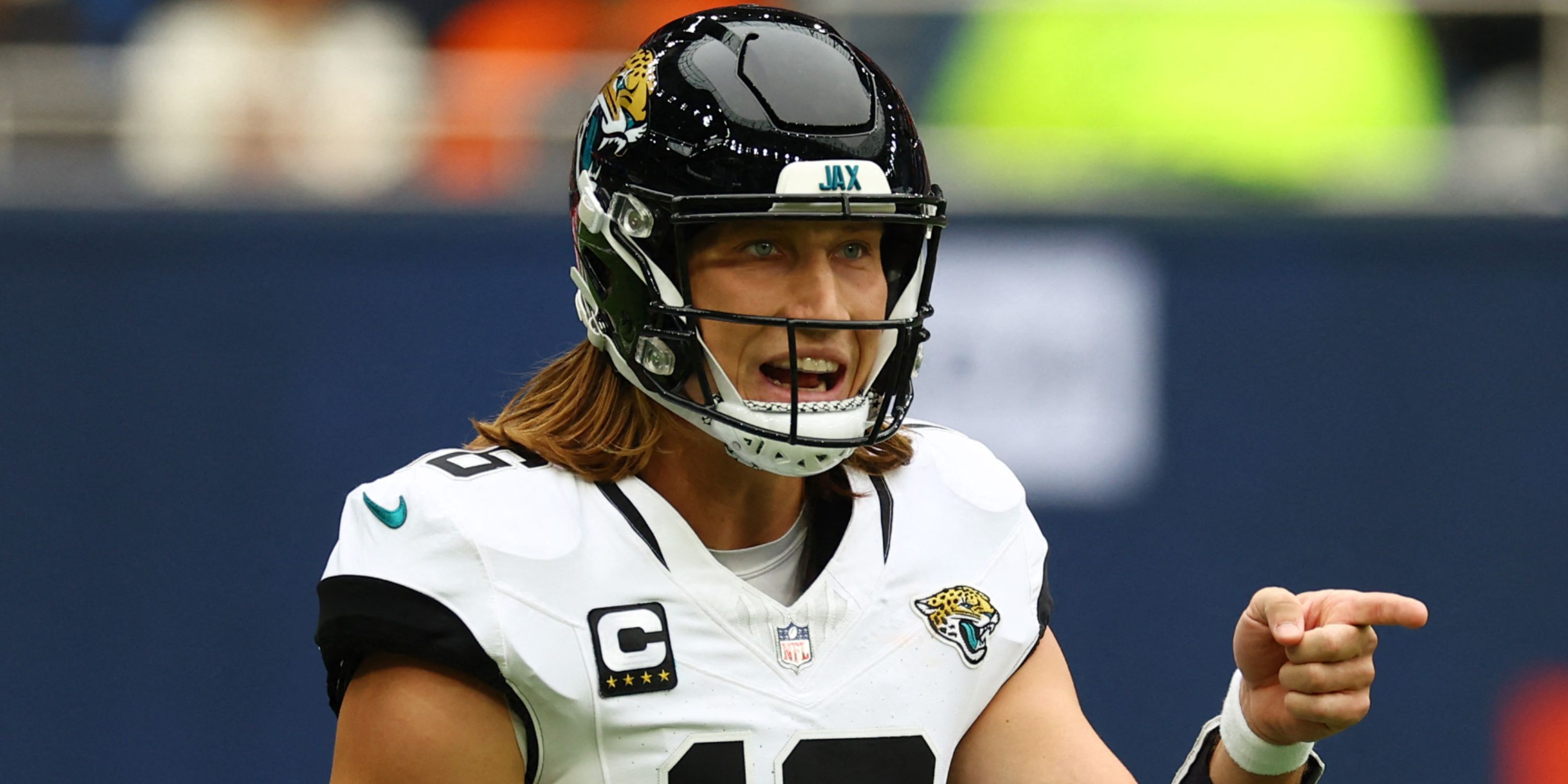 NFL: Trevor Lawrence Speaks Out as 'Ridiculous' Decision v Patriots Sparks Confusion