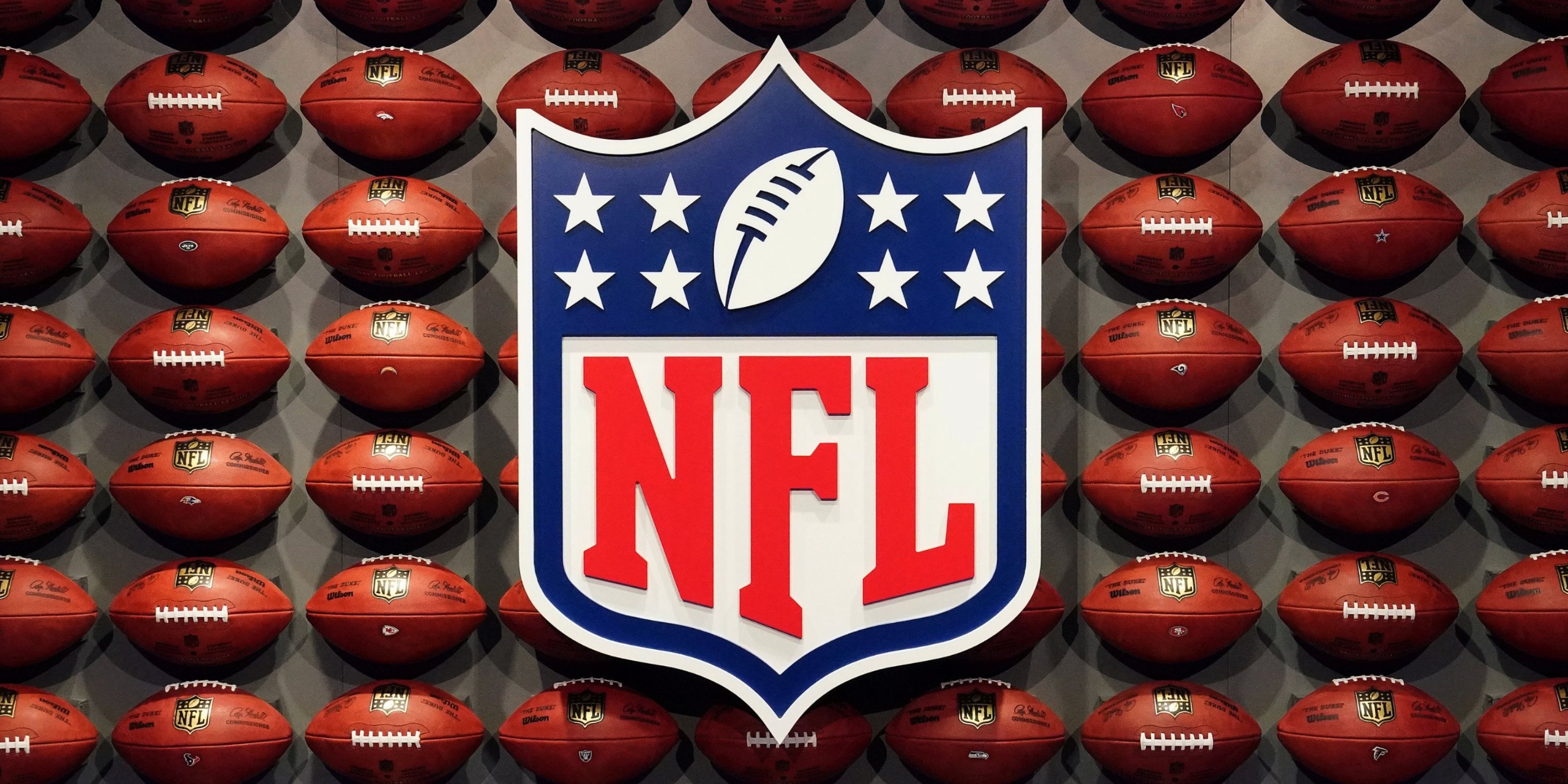 NFL: New York Jets Owner Savaged For ‘Wasting Another Season’