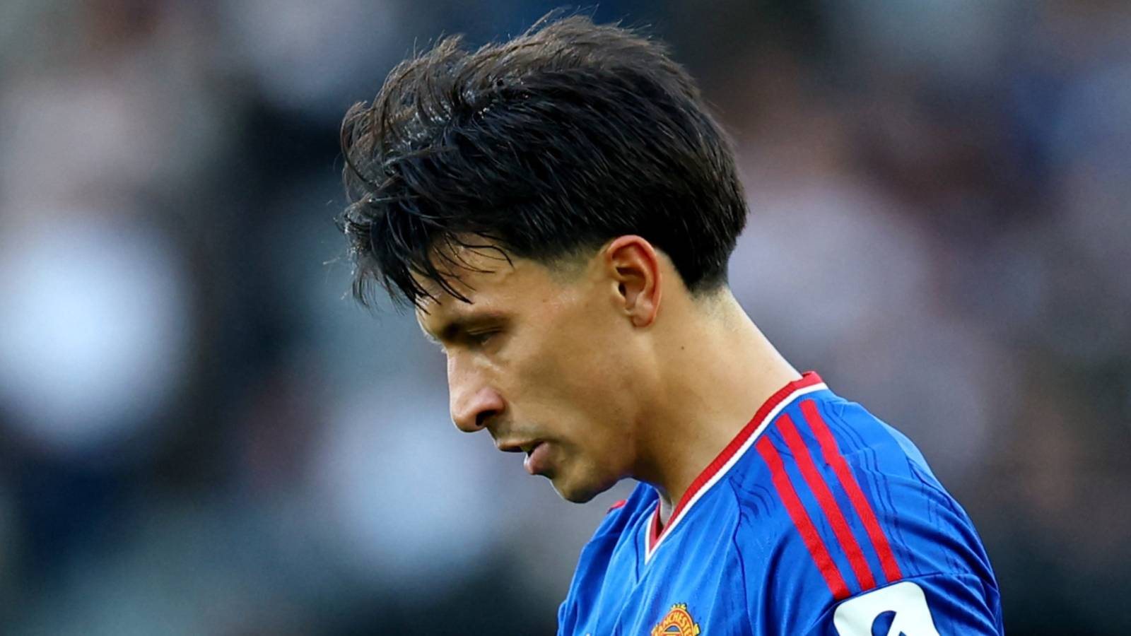 Man Utd Have Found Perfect Martinez Replacement in Jarrad Branthwaite
