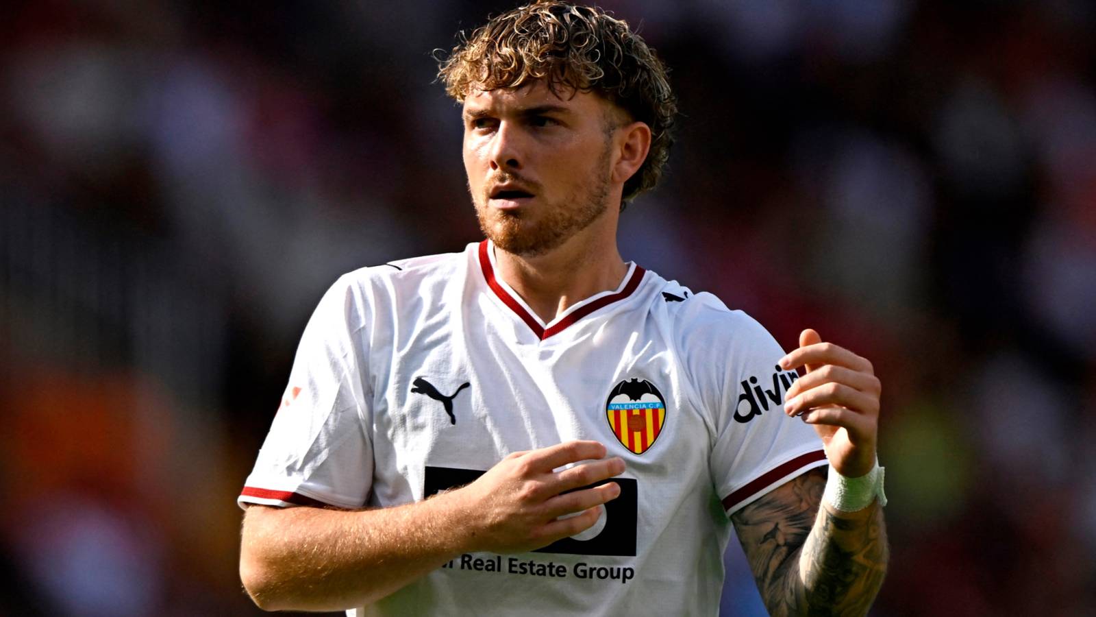 Harvey Elliott's Valencia Spell Takes Nightmare Twist as Manager Issues Statement