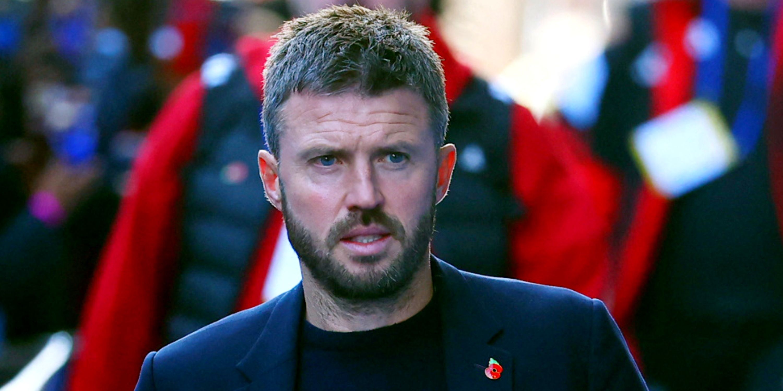 Michael Carrick of Manchester United walking into the stadium